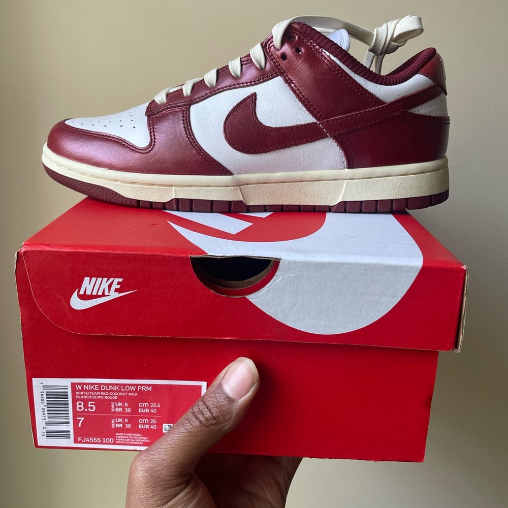 Nike Dunk Low Premium WHITE/Team Red Coconut Milk FJ4555-100 Women’s size 8.5